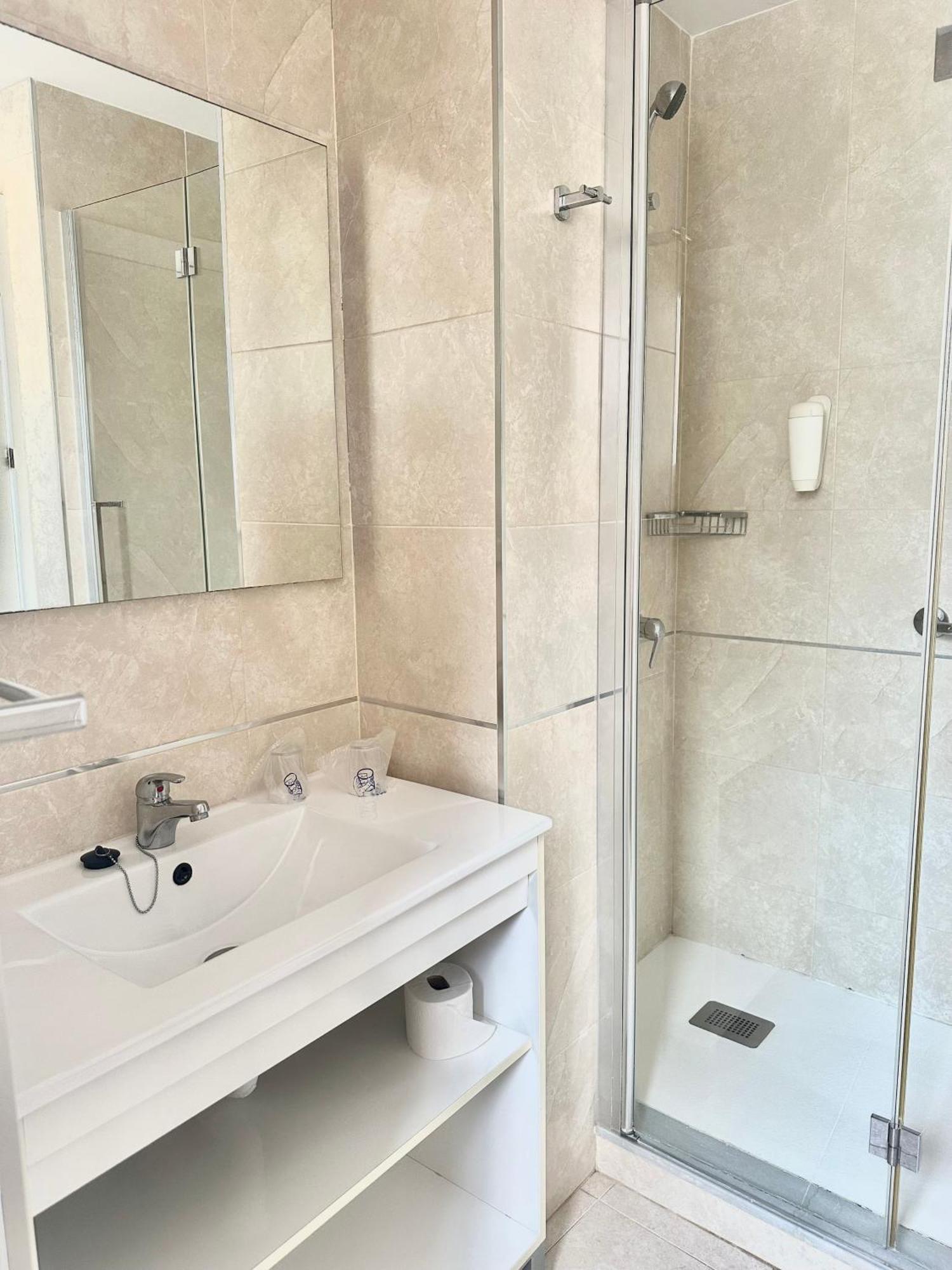 Hotel Victoria Centro Almuñécar المظهر الخارجي الصورة